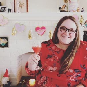 Vintage and new plus clothes and shoes